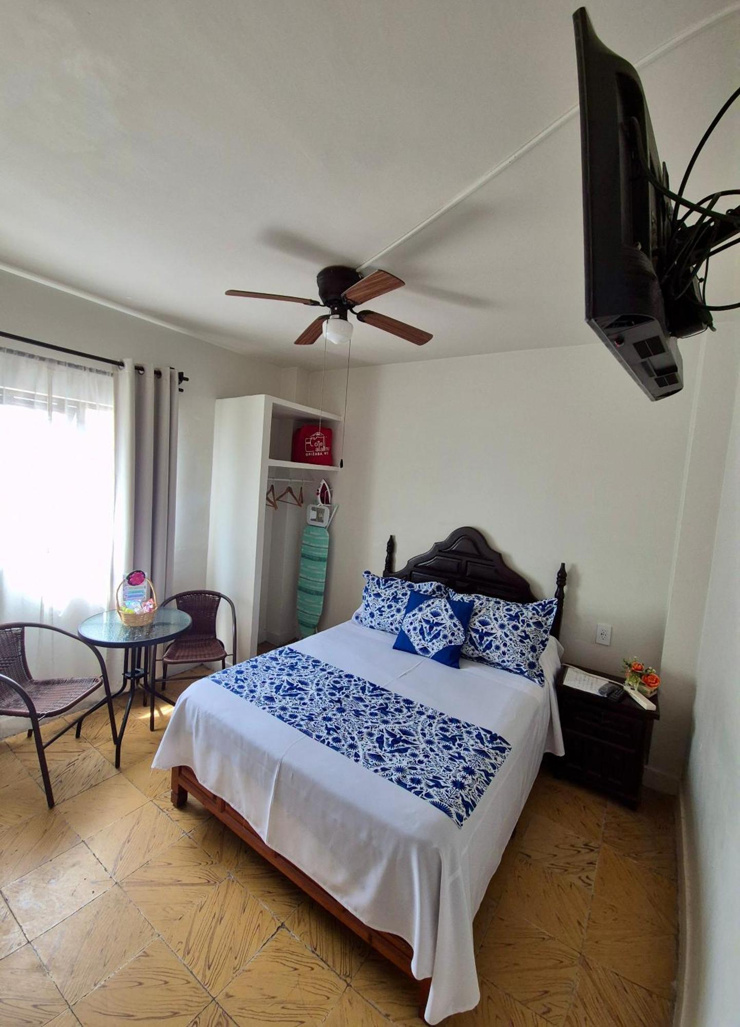 Hotel Catalina Orizaba  Kültér fotó